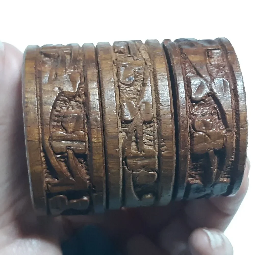6pc Beautiful Boho Hand Carved Wooden Napkin Rings Holders Flowers Leaves